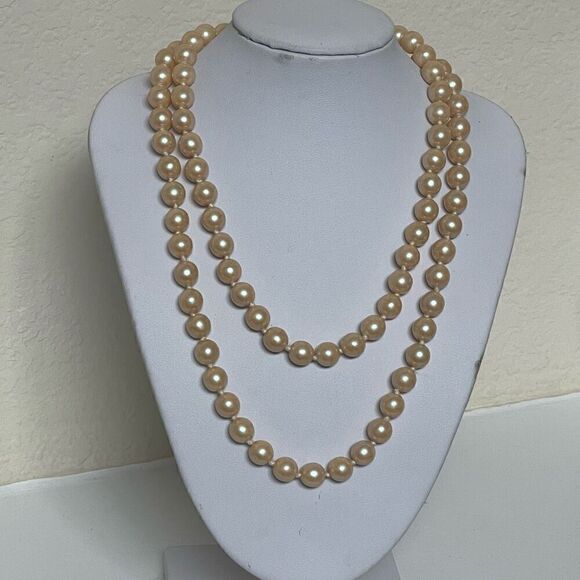 Vintage Ladies 32” Strand Of Champagne 6mm Single Strand Pearl Classic Necklace - Picture 1 of 4